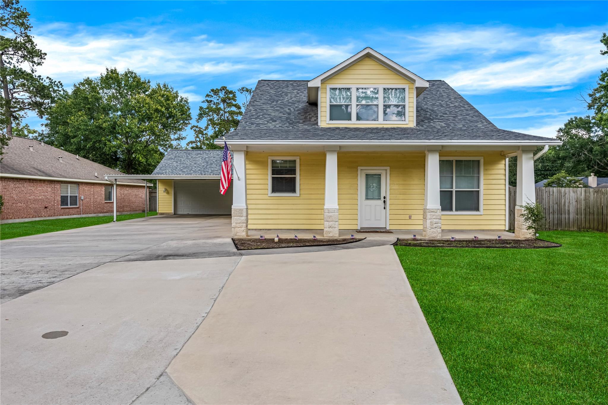 659 Chateau Woods Parkway Drive
