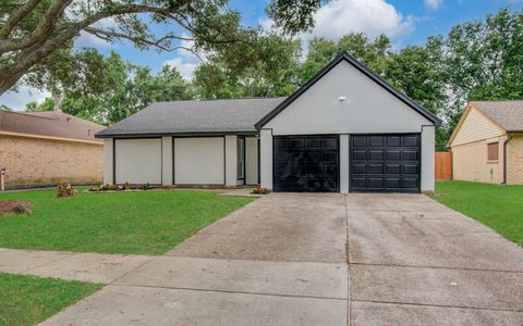 Photo of 24127 Spring Towne Drive, Spring, TX 77373 (MLS # 7128687)