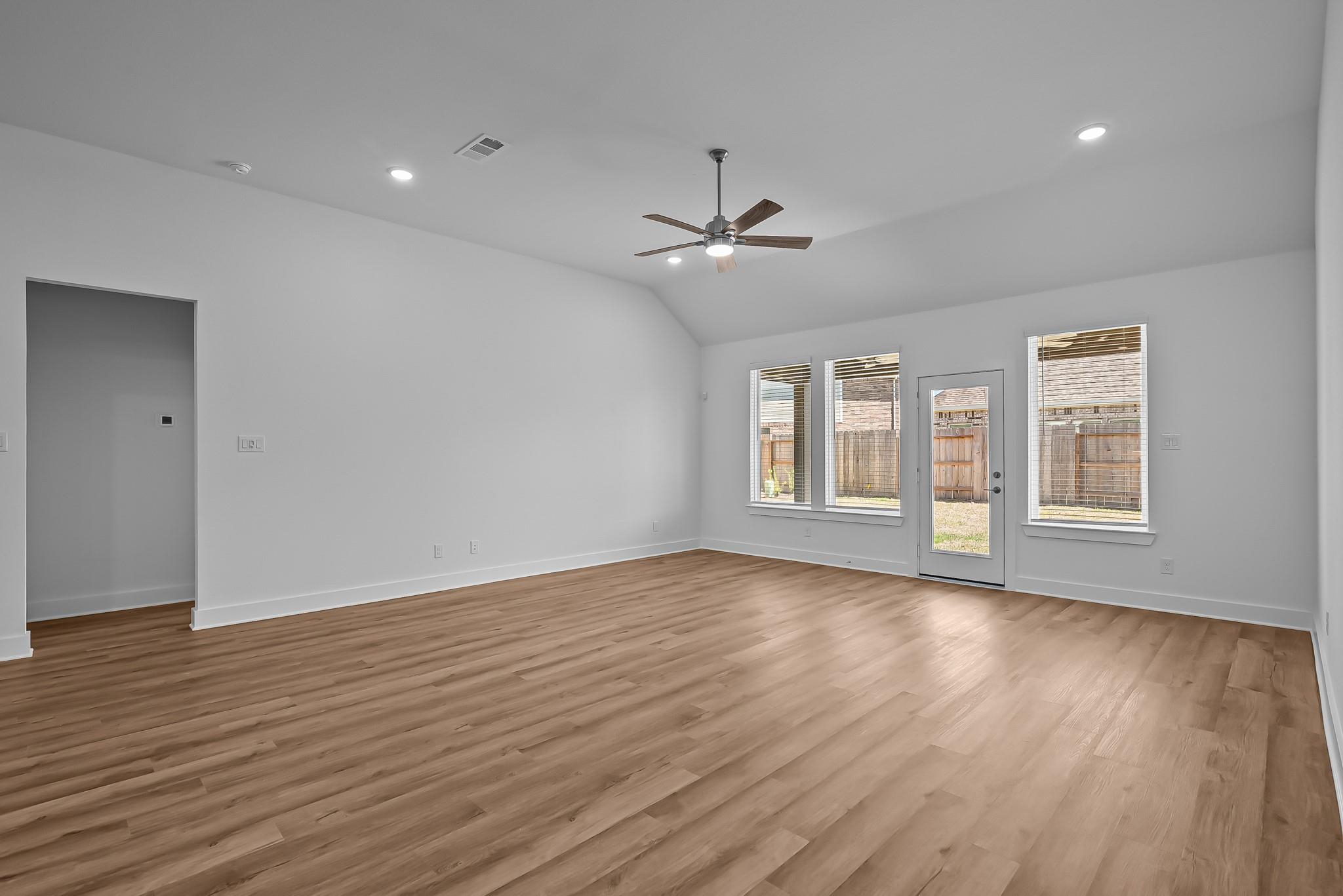 8546 Pier Cove Drive