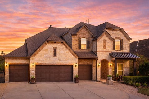 Homes For Sale - 846 Coastal Court<br/> League City, TX 77573