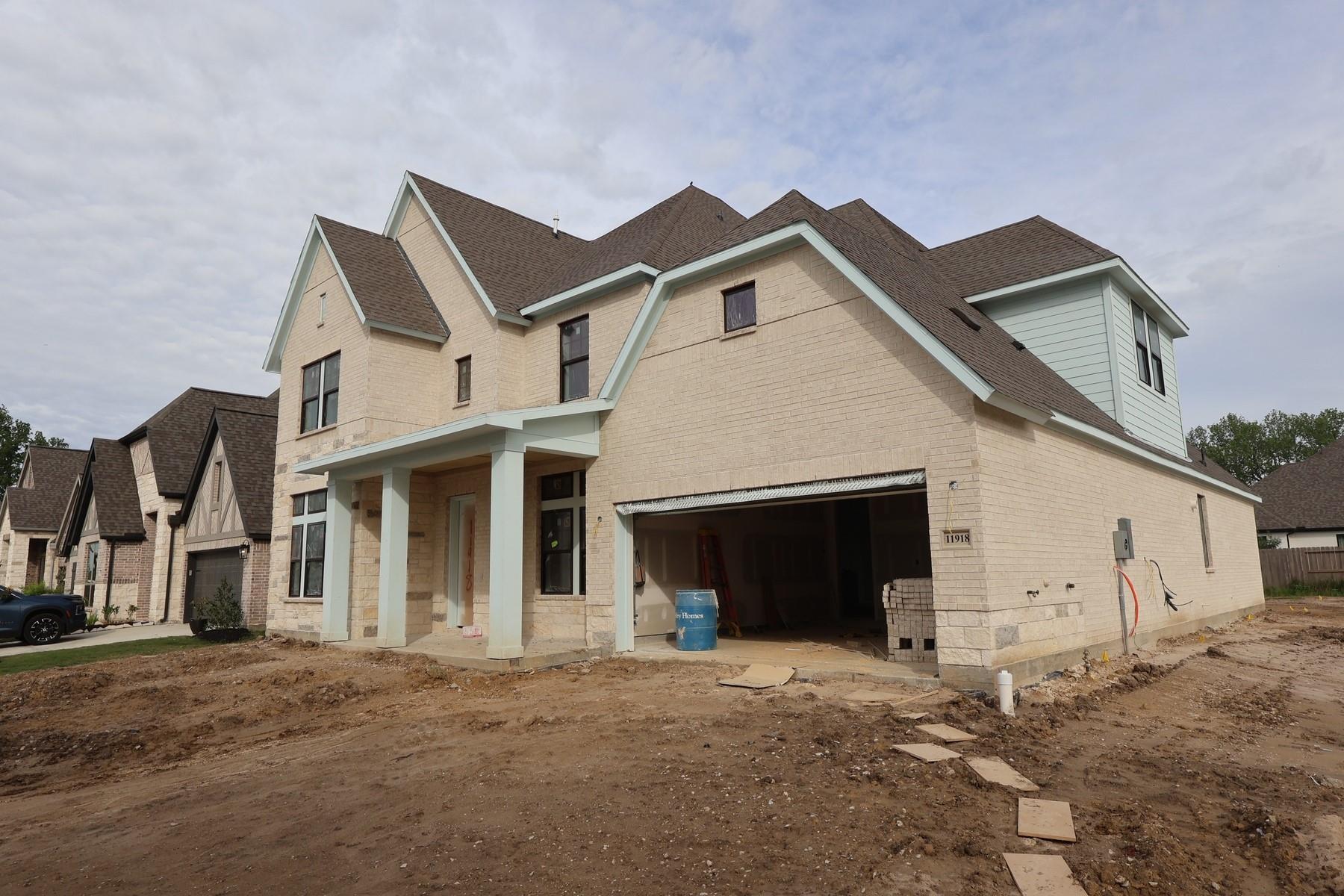 11918 Bush Tail Court