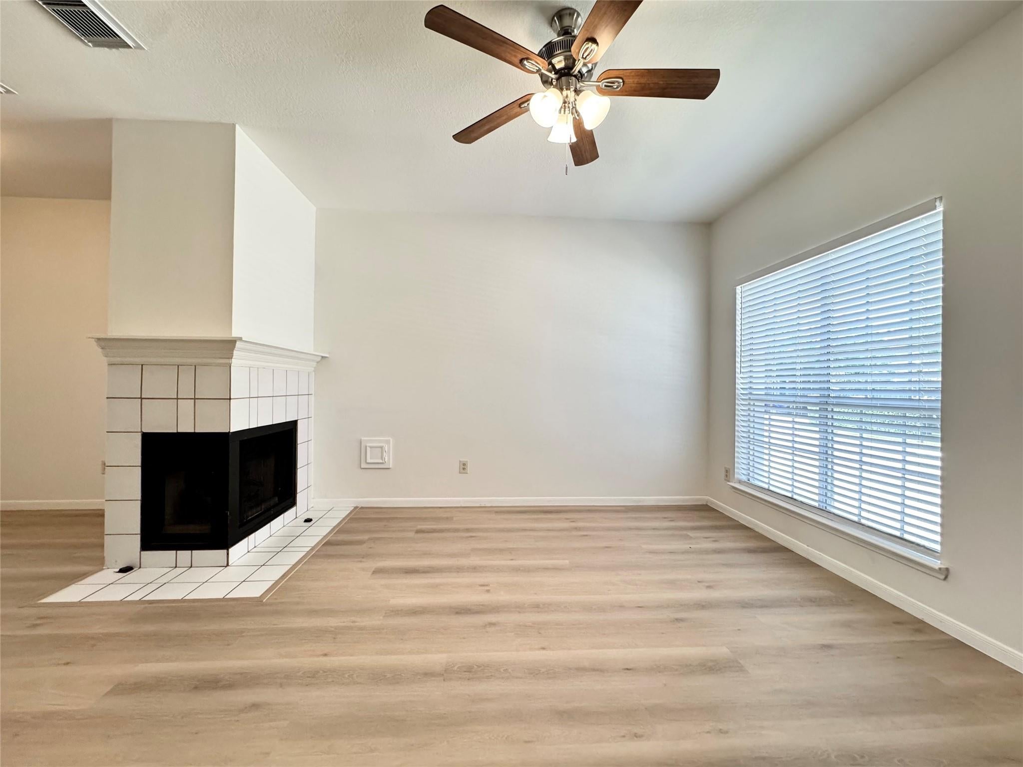 2930 Grants Lake Boulevard 2304