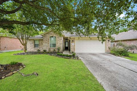 Photo of 8218 Silver Lure Drive, Humble, TX 77346 (MLS # 39705651)