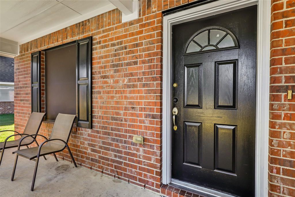 Photo of 6714 Carrington Ridge Lane, Humble, TX 77346 (MLS # 95560130)