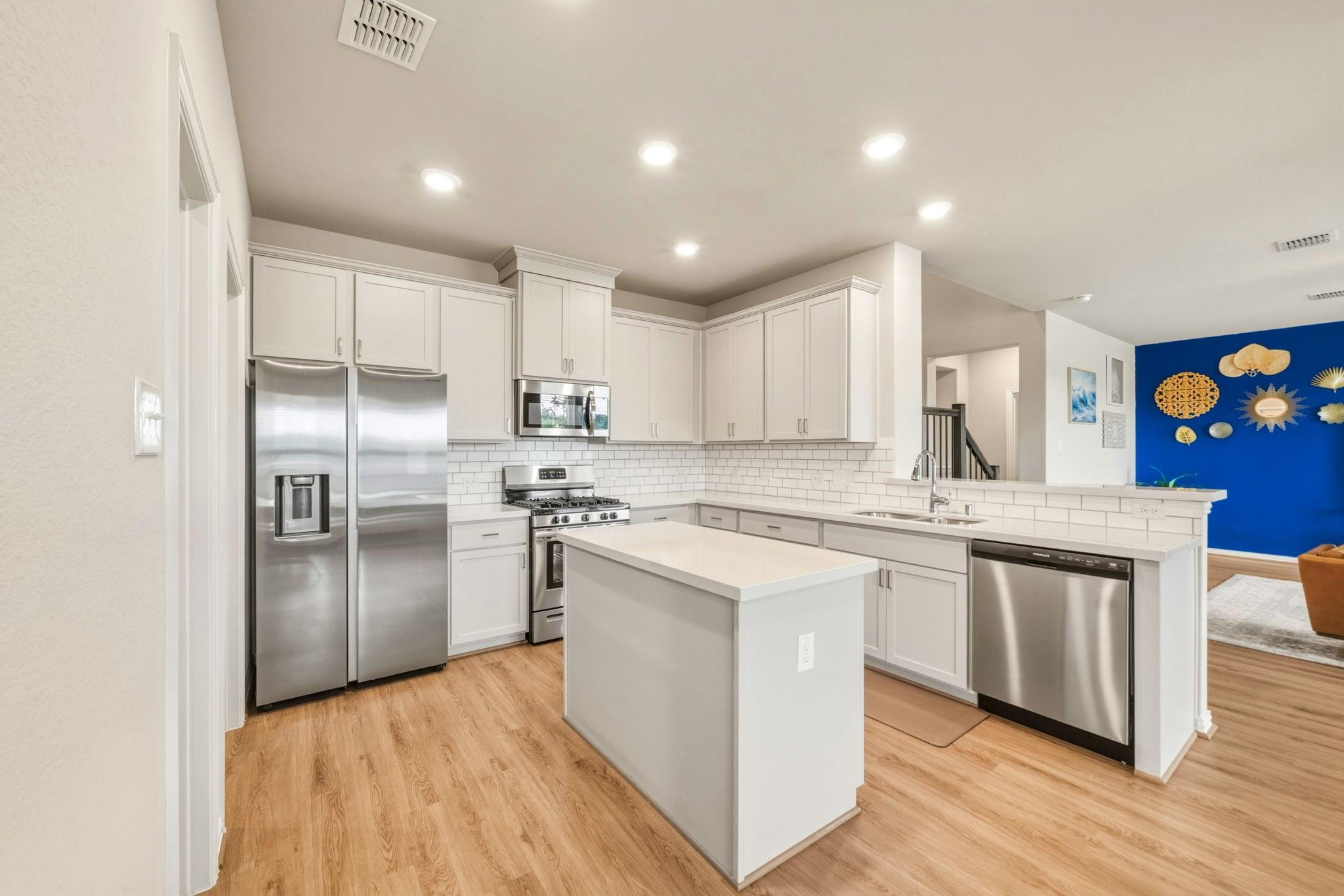 2817 Sellers Island Drive