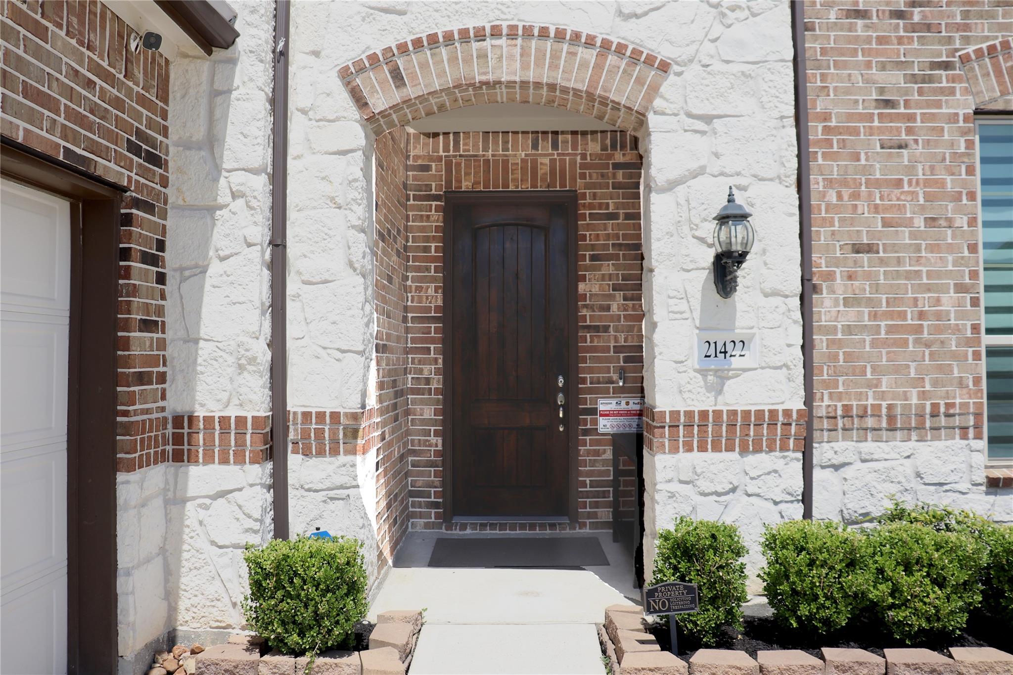 21422 Rose Loch Lane
