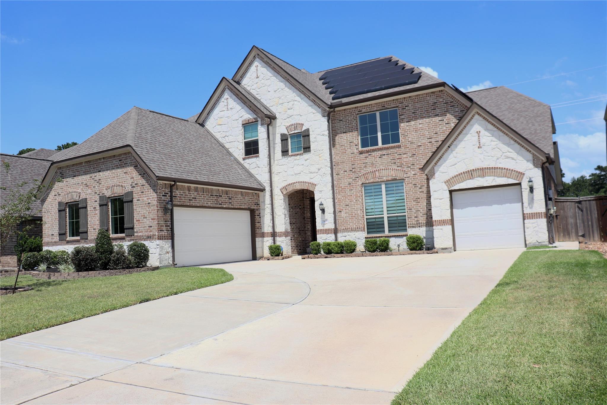 21422 Rose Loch Lane