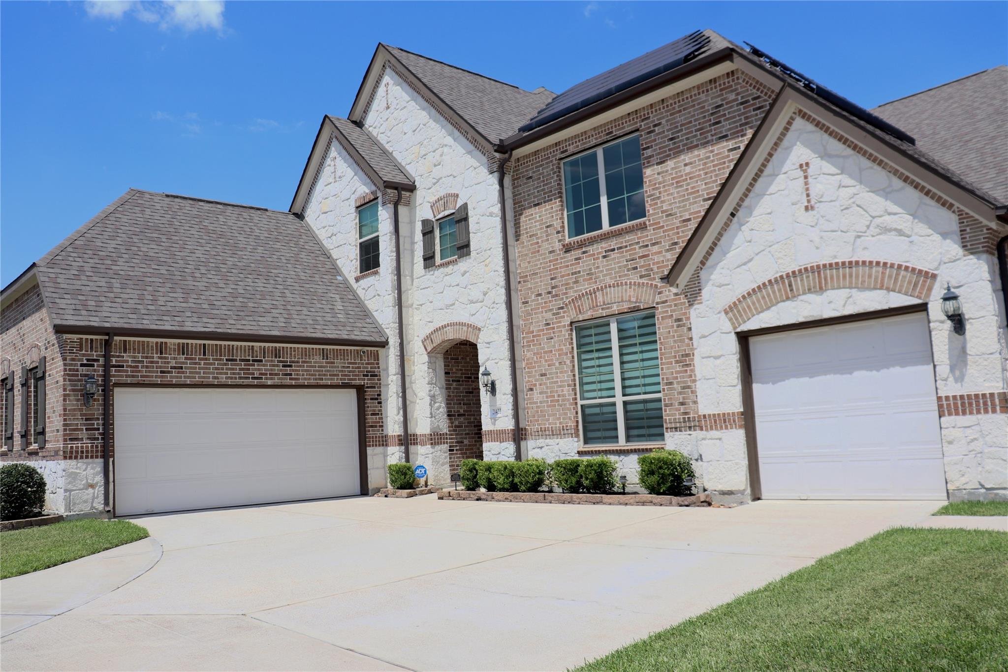 21422 Rose Loch Lane