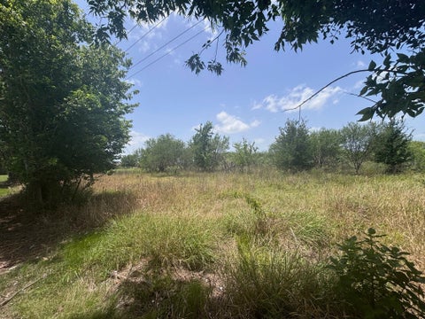Photo of 8555 Kerr Road, Brookshire, TX 77423 (MLS # 33723321)