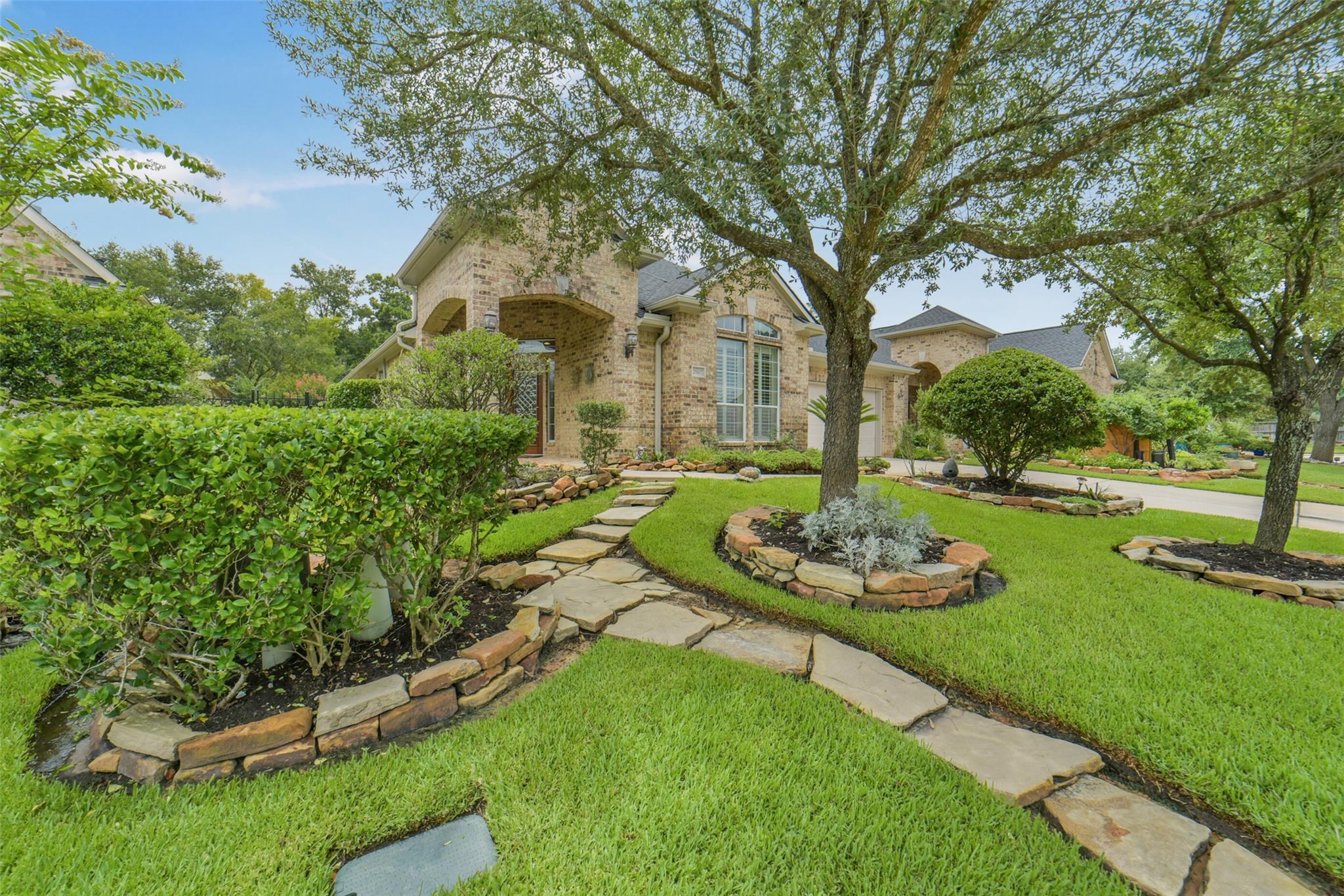 25507 Long Iron Court