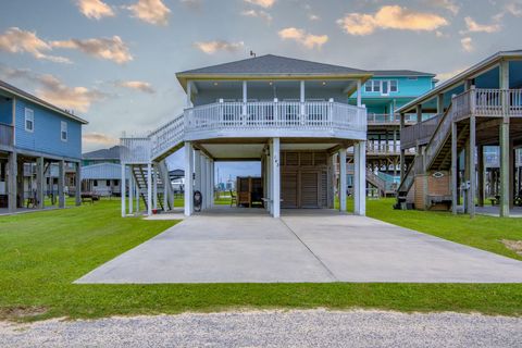 Photo of 143 Ocean View Drive, Crystal Beach, TX 77650 (MLS # 57518801)