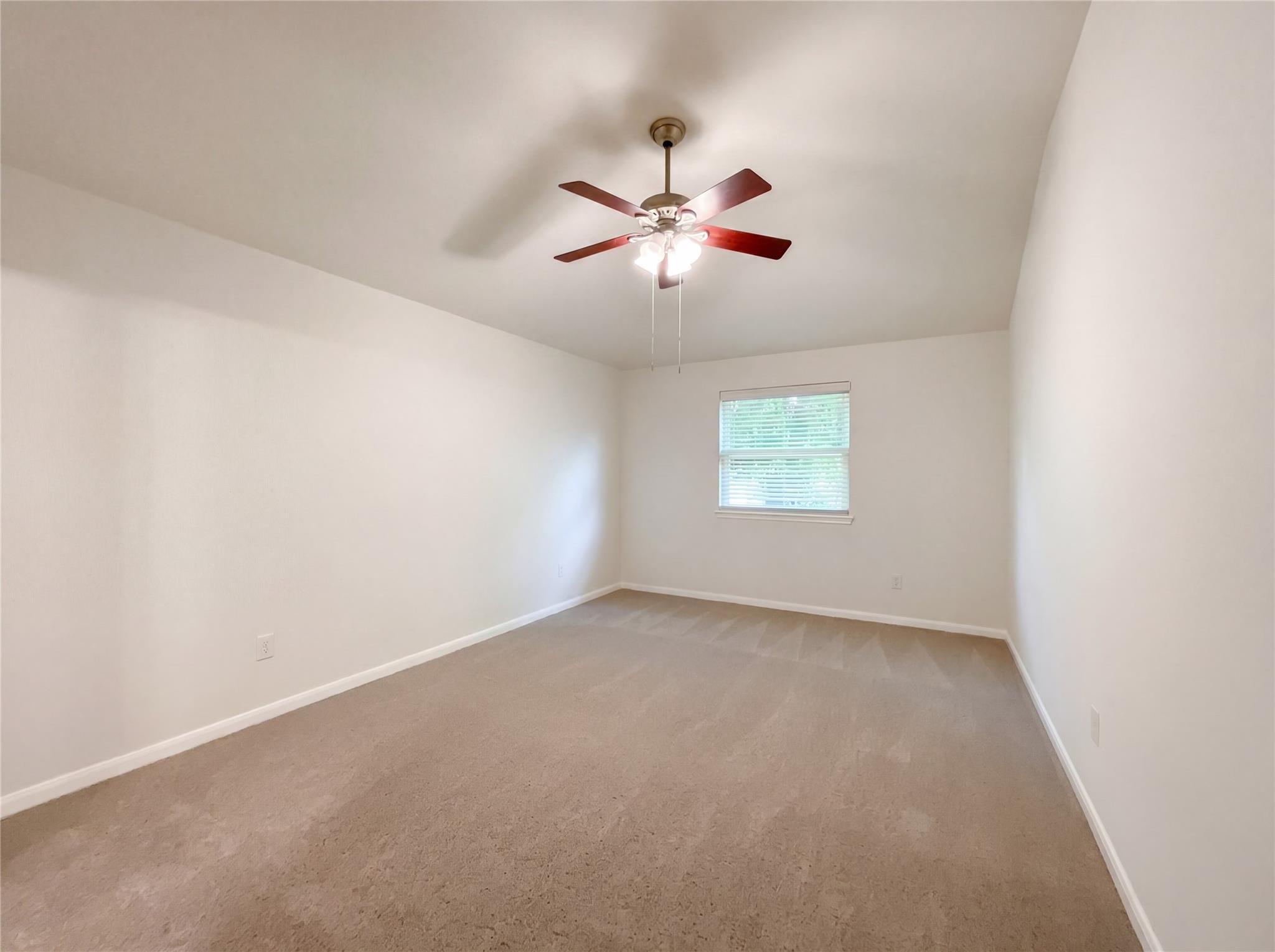 410 E Little Oak Court