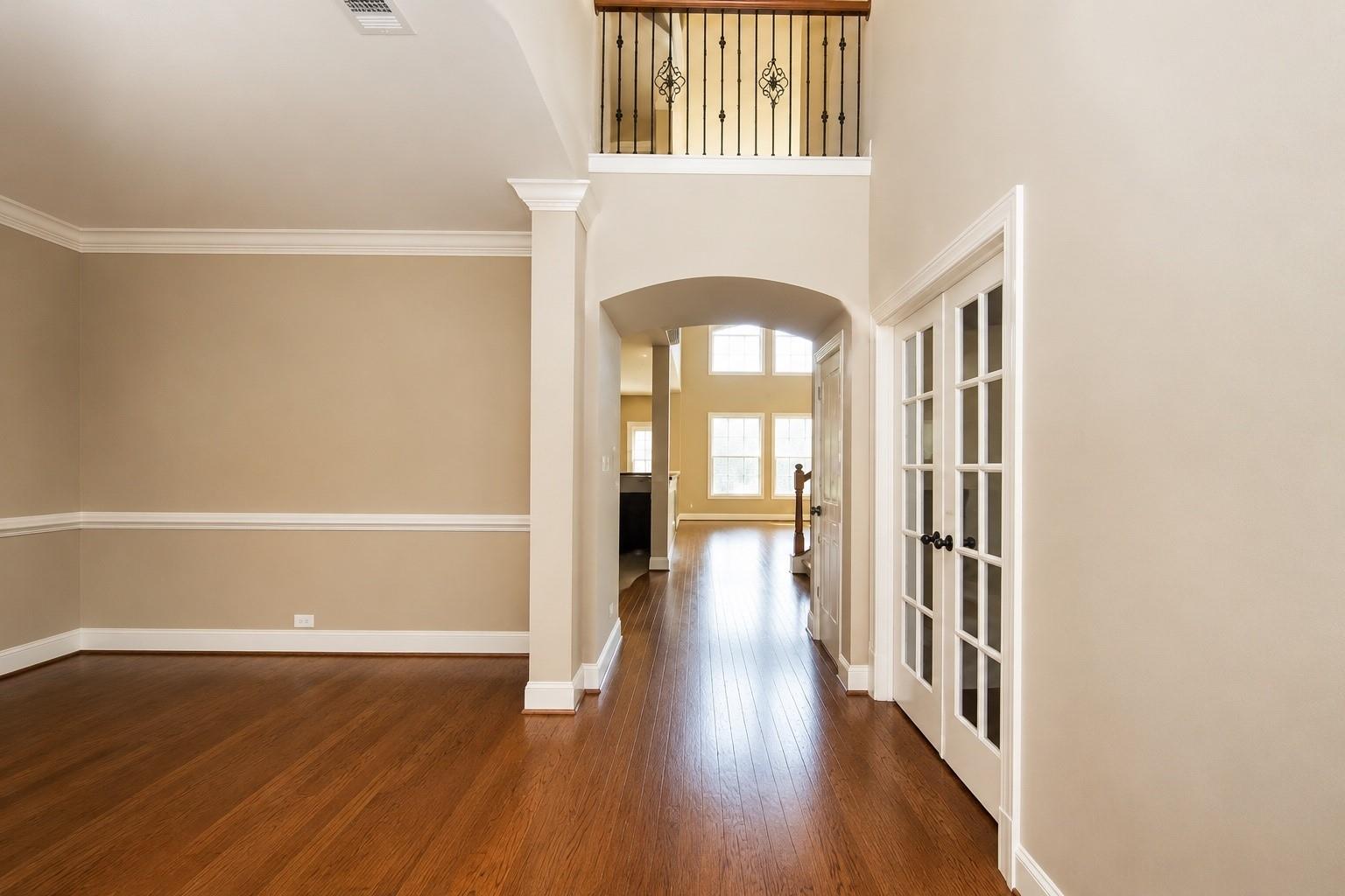 2711 Kestrel Trace Lane