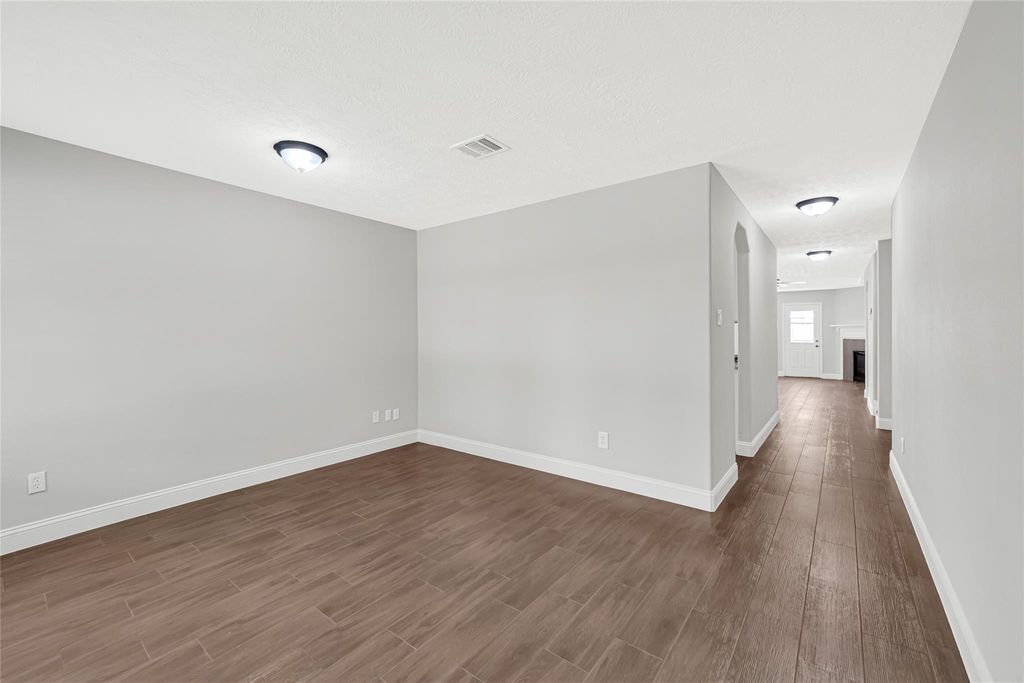 Photo of 10406 Bentondale Lane, Houston, TX 77075 (MLS # 29617001)