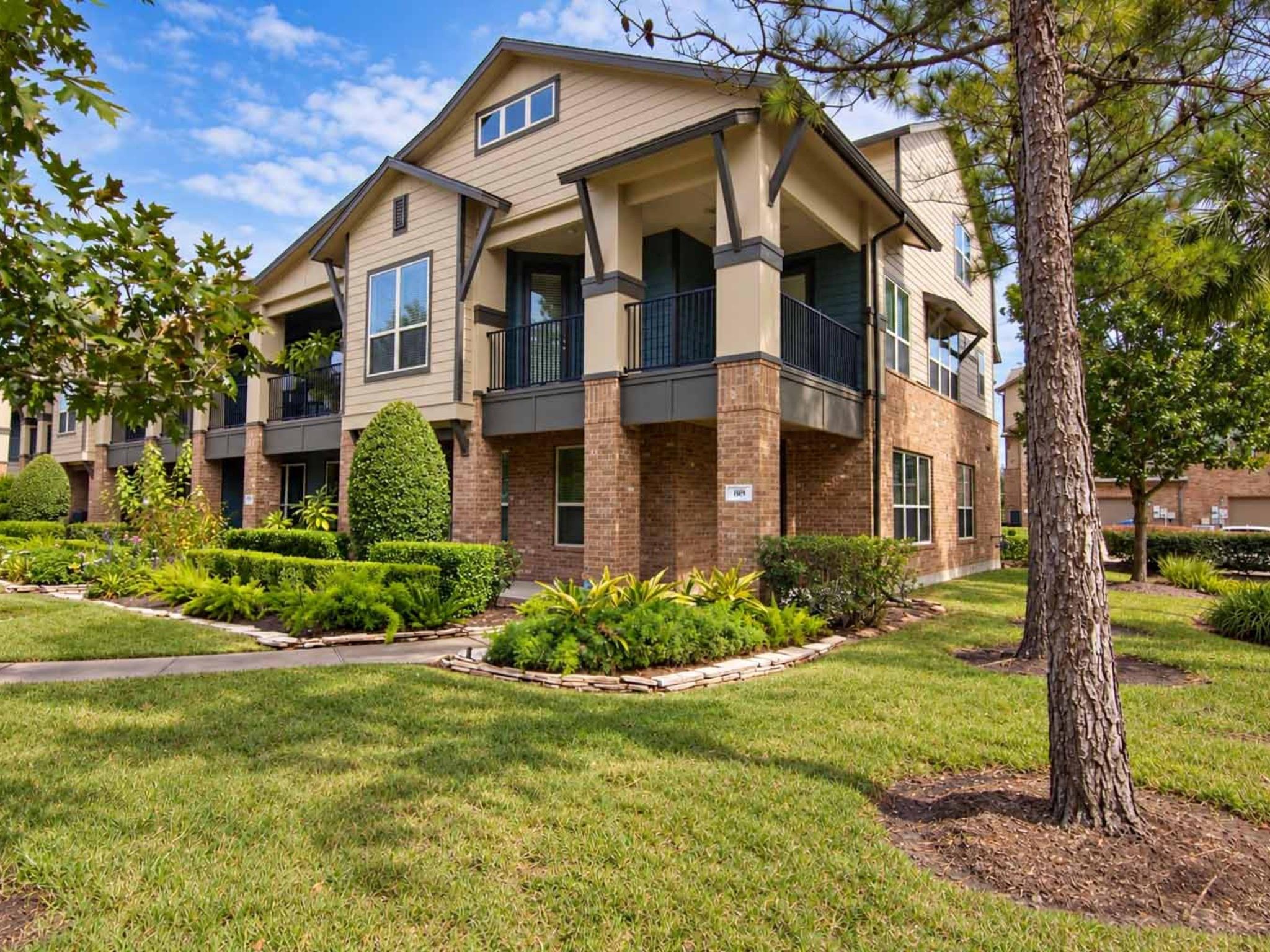 409 Via Regatta Drive