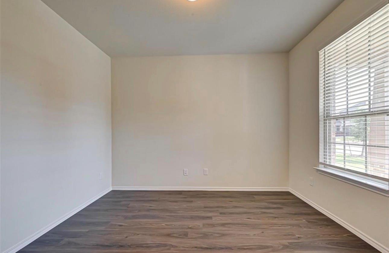 1623 Avocet Way