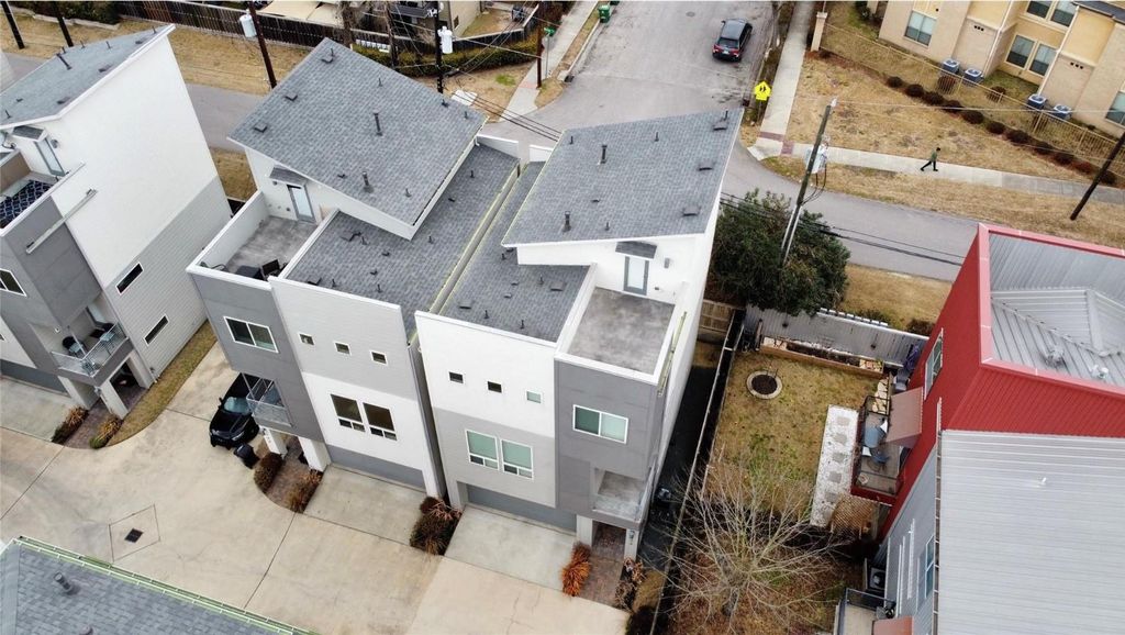 Photo of 346 Eado Park Circle, Houston, TX 77020 (MLS # 37766755)