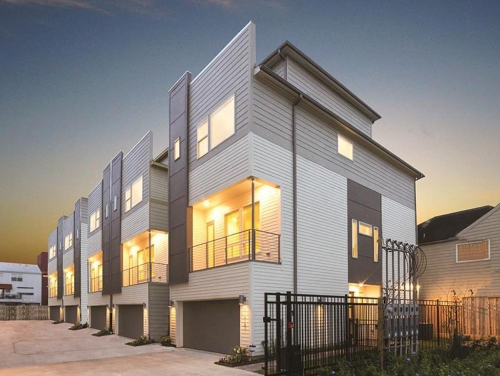 Photo of 346 Eado Park Circle, Houston, TX 77020 (MLS # 37766755)