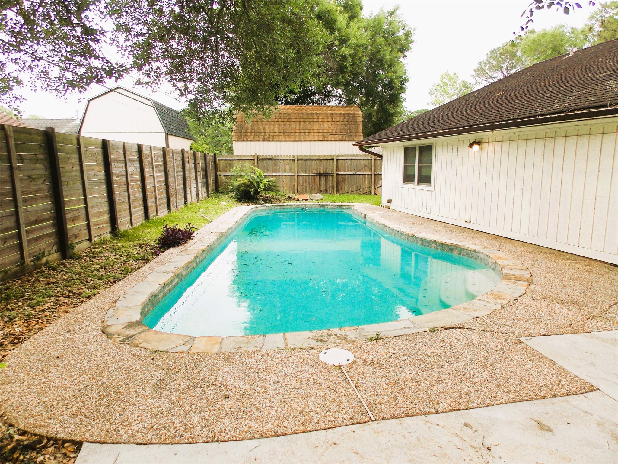 913 Marys Court
