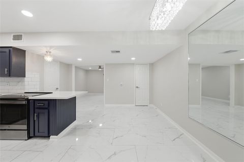 Tiny photo for 515 Tallowood Road #15, Houston, TX 77024 (MLS # 22627867)