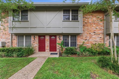 Tiny photo for 515 Tallowood Road #15, Houston, TX 77024 (MLS # 22627867)