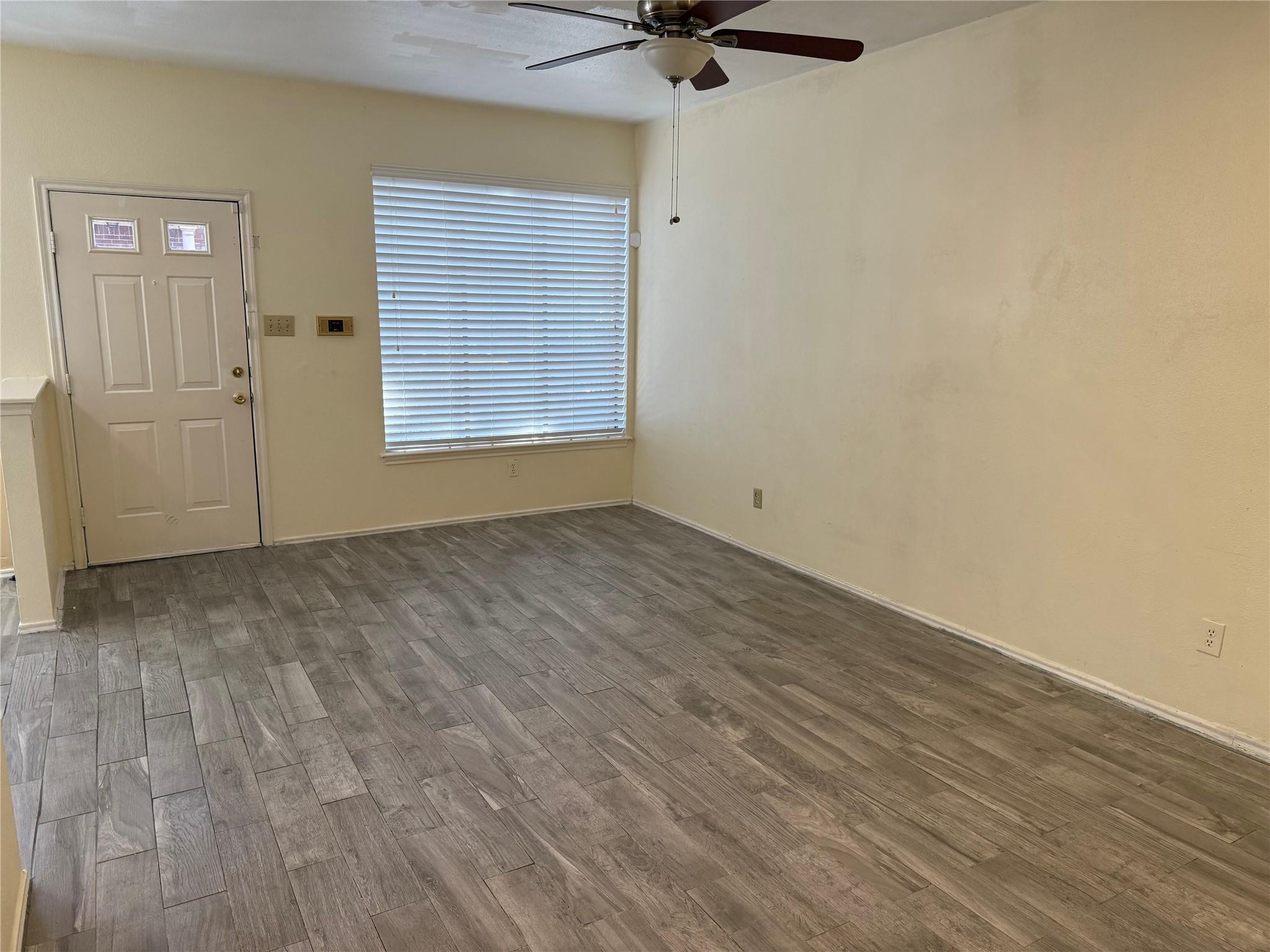 1103 Dulles Avenue 1103