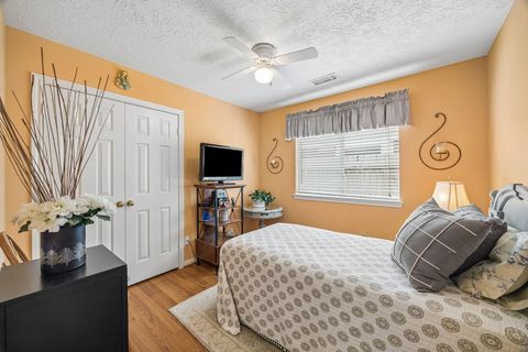 Tiny photo for 6738 Hertford Park Drive, Houston, TX 77084 (MLS # 40826356)