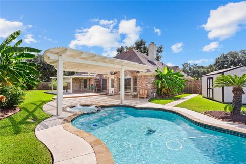 Photo of 3910 Kimberly Drive, Pearland, TX 77581 (MLS # 10805928)