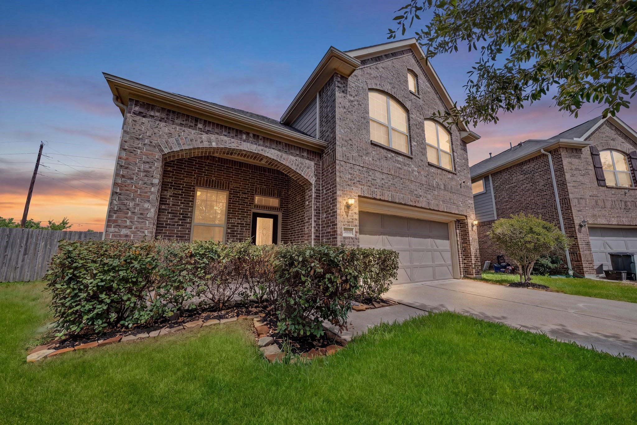 24826 Lakecrest Village Drive