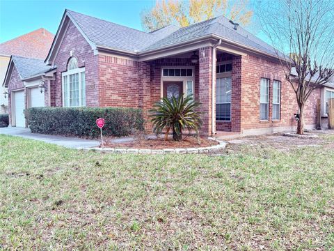 2935 Napoleonic Court Houston TX 77014