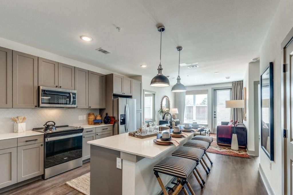 Photo of 1950 Winrock BLVD #1202, Houston, TX 77057 (MLS # 84269780)