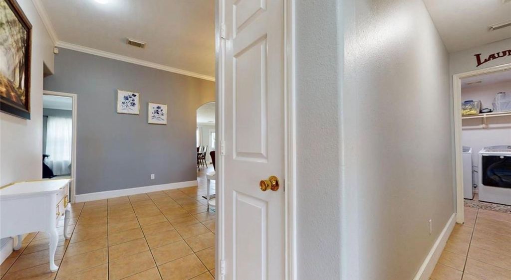 Photo of 1309 Bayswater Drive, Houston, TX 77047 (MLS # 35125544)