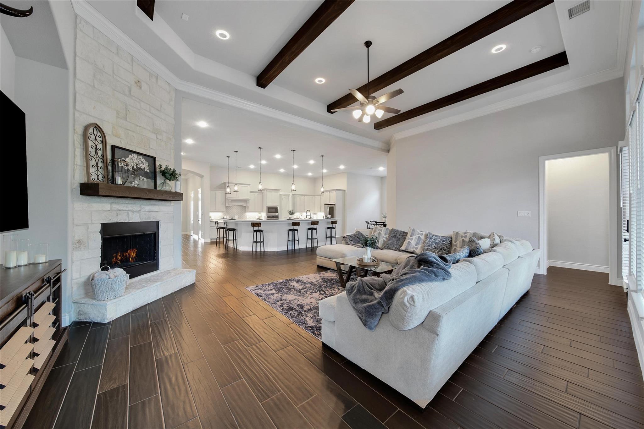 17373 Amaryllis Lane