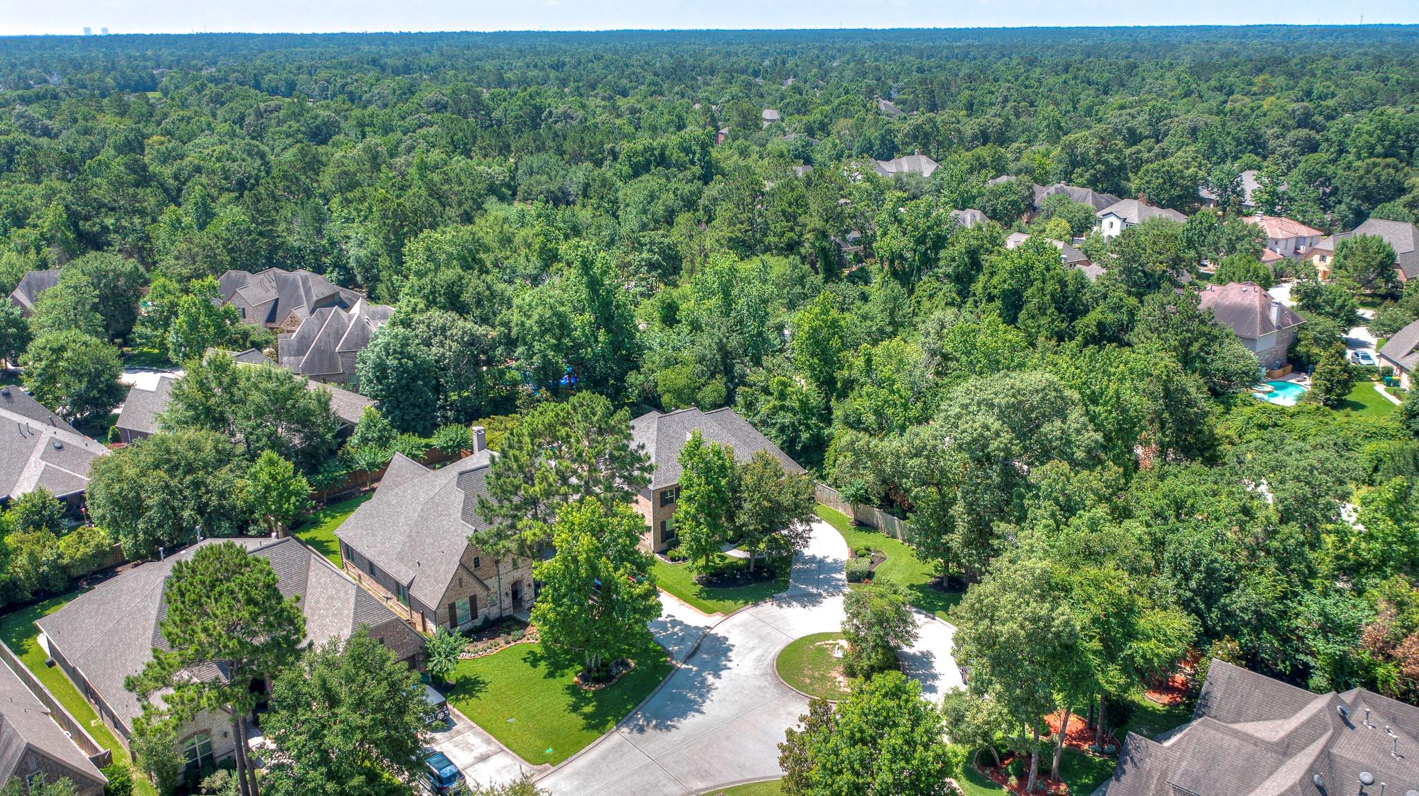 115 Sanibel Crest Place