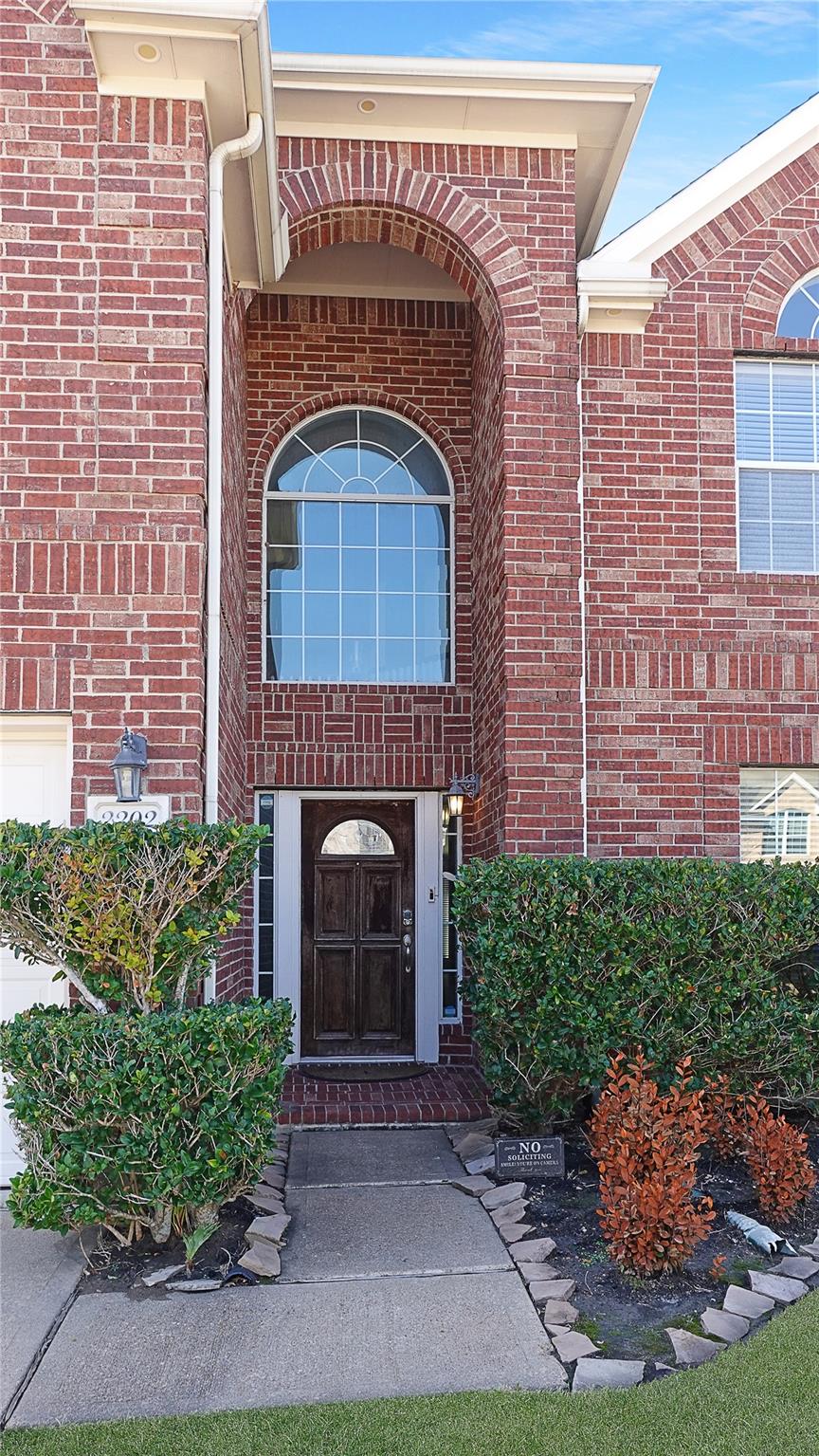 2202 Drake Falls Drive