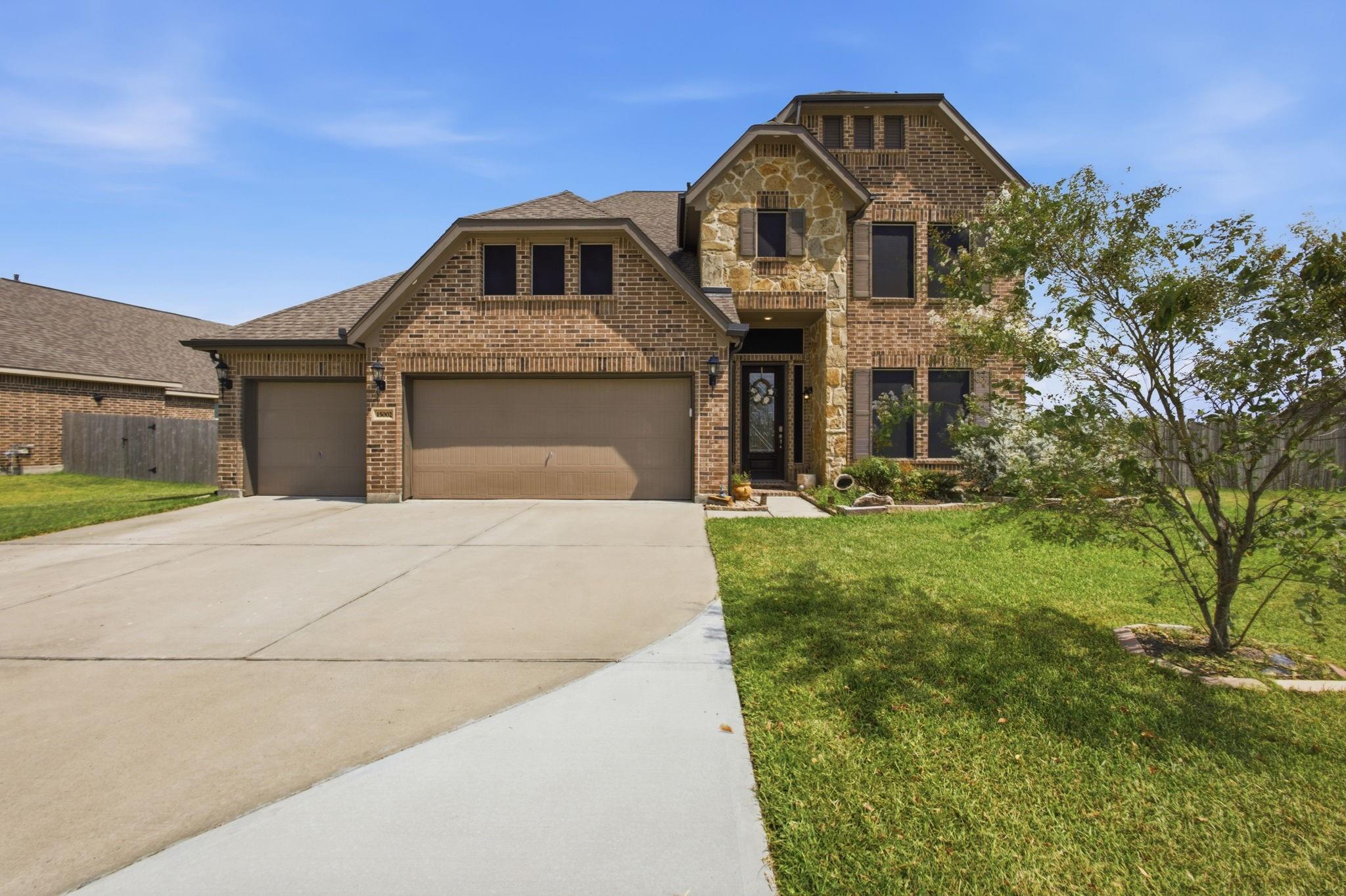 15002 Gulfstream Park Avenue