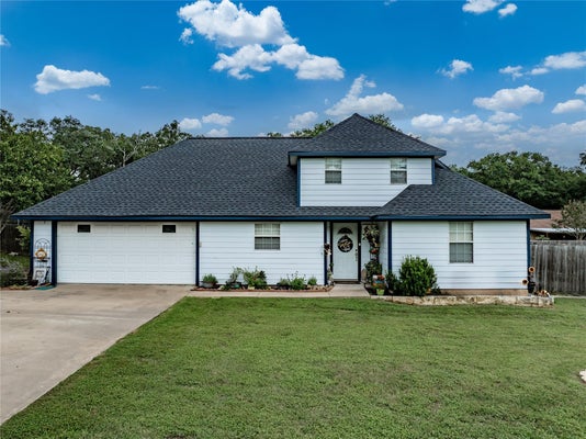 234 PARK DR, LA GRANGE, TX 78945 - Image fcc089cba2802dcaabf22d03be26fa01/757869215