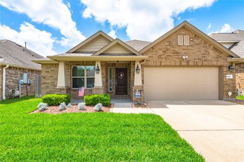 Homes For Sale - 6822 Persea Ridge Lane<br/> Dickinson, TX 77539