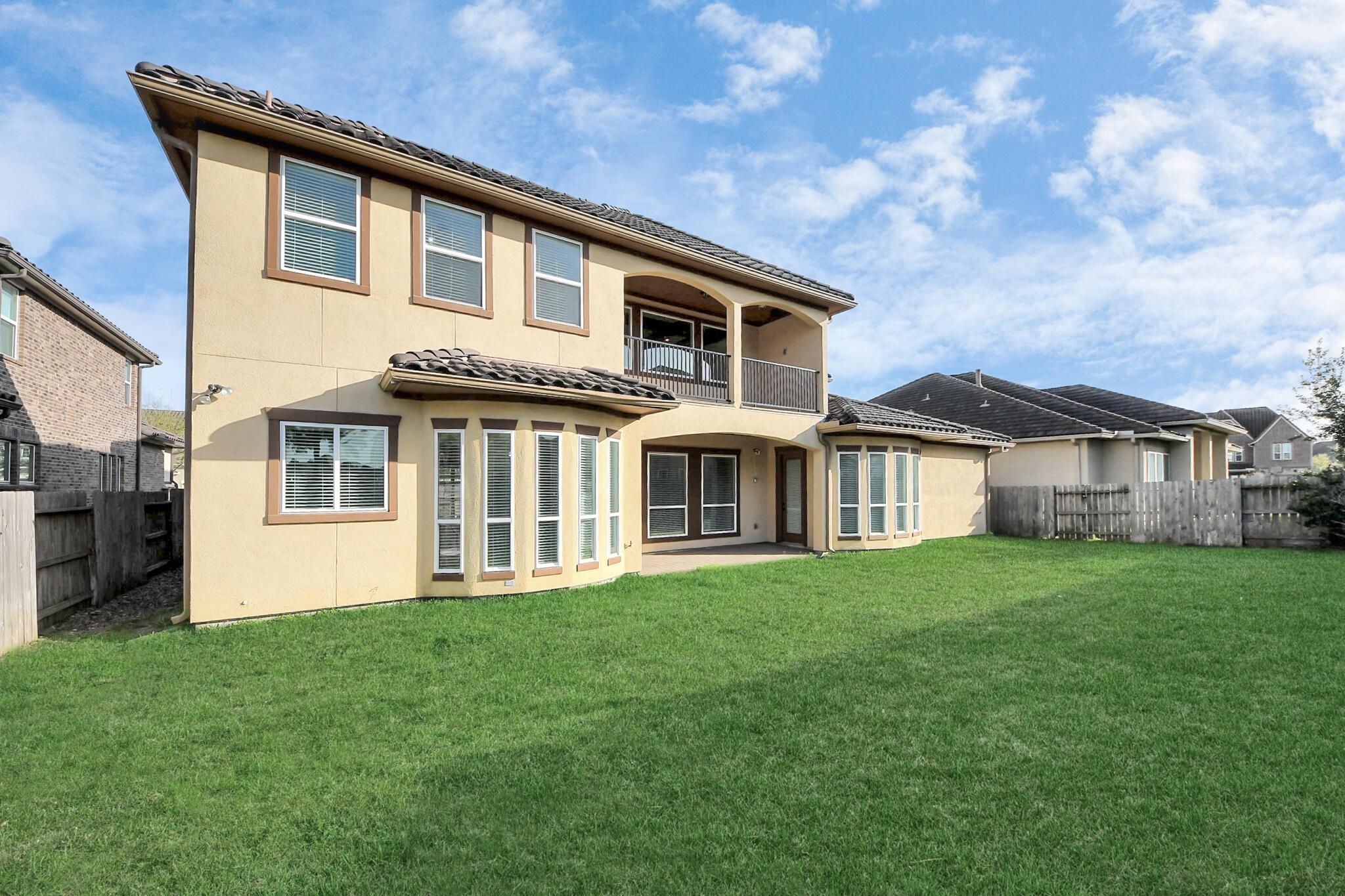 3711 Meandering Spring