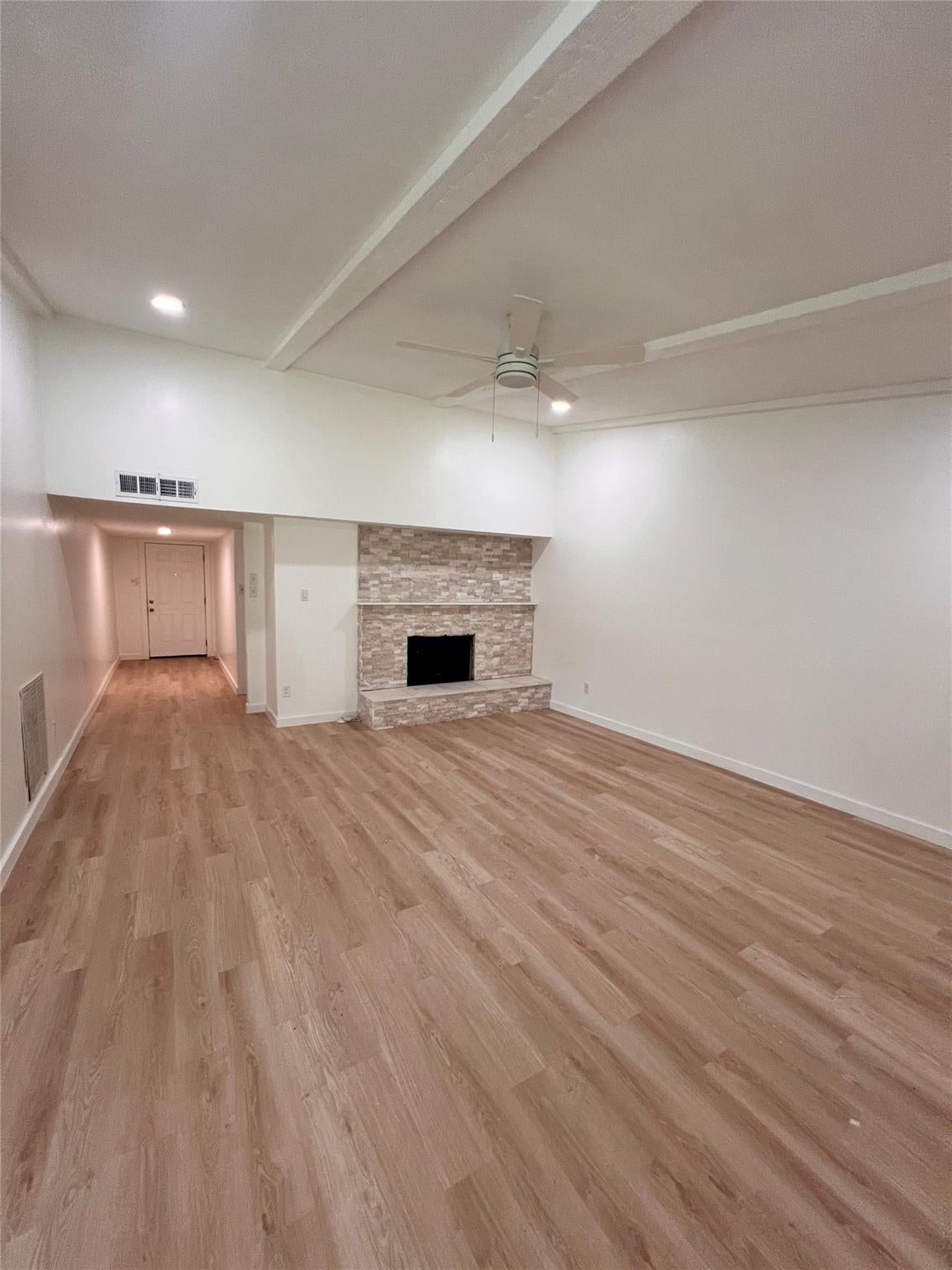 3211 Meadowview Drive