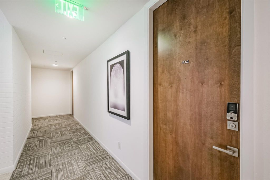 Photo of 3600 Montrose Boulevard #104, Houston, TX 77006 (MLS # 57937598)