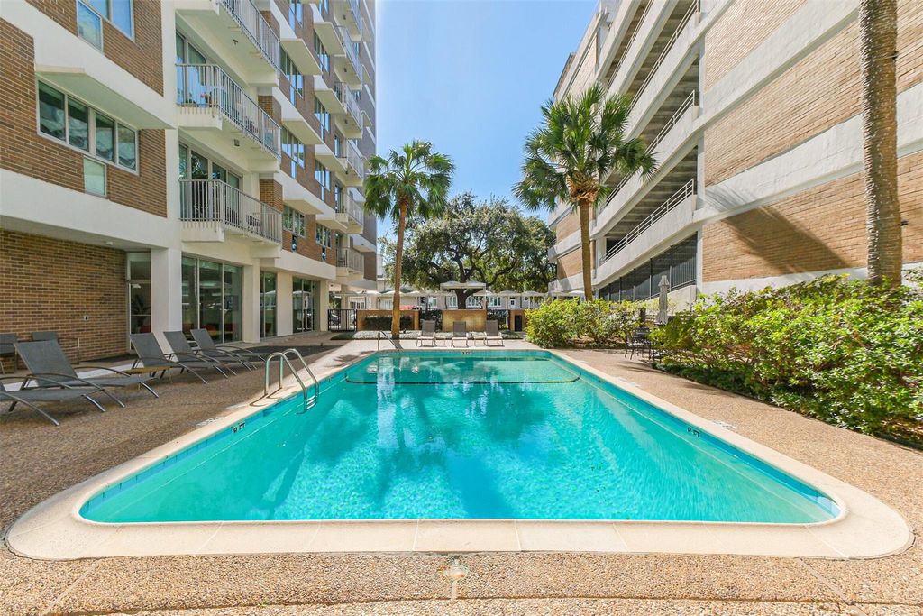 Photo of 3600 Montrose Boulevard #104, Houston, TX 77006 (MLS # 57937598)