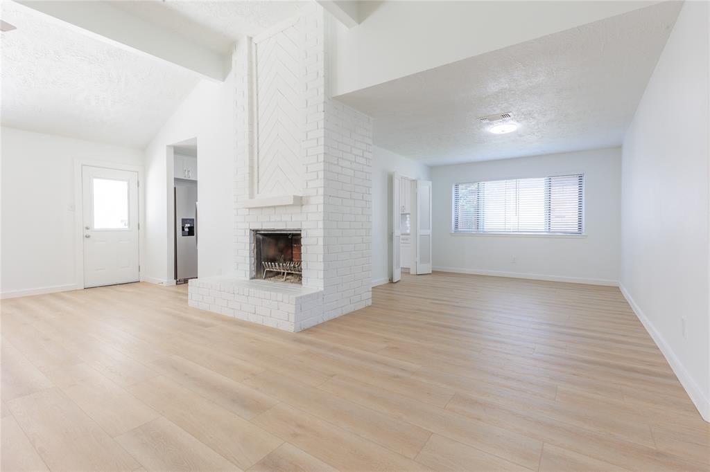 8311 Quail Burg Lane