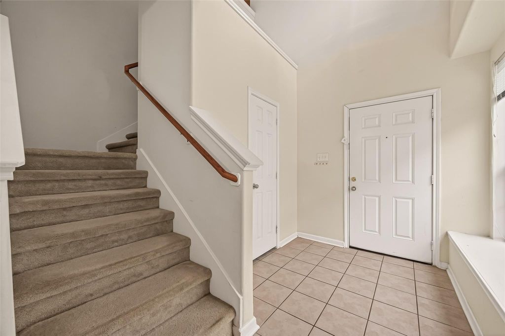 Photo of 210 Drake Run Lane, League City, TX 77539 (MLS # 59839973)