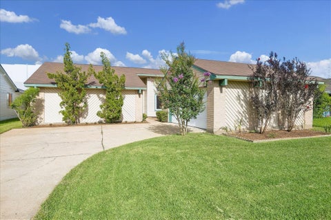 Photo of 16819 Quail Crest Court, Missouri City, TX 77489 (MLS # 78450006)