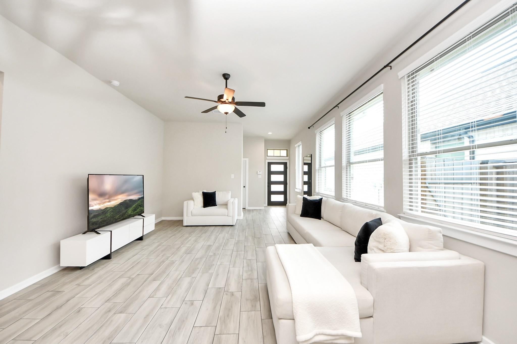 2114 Garden Arbor Lane