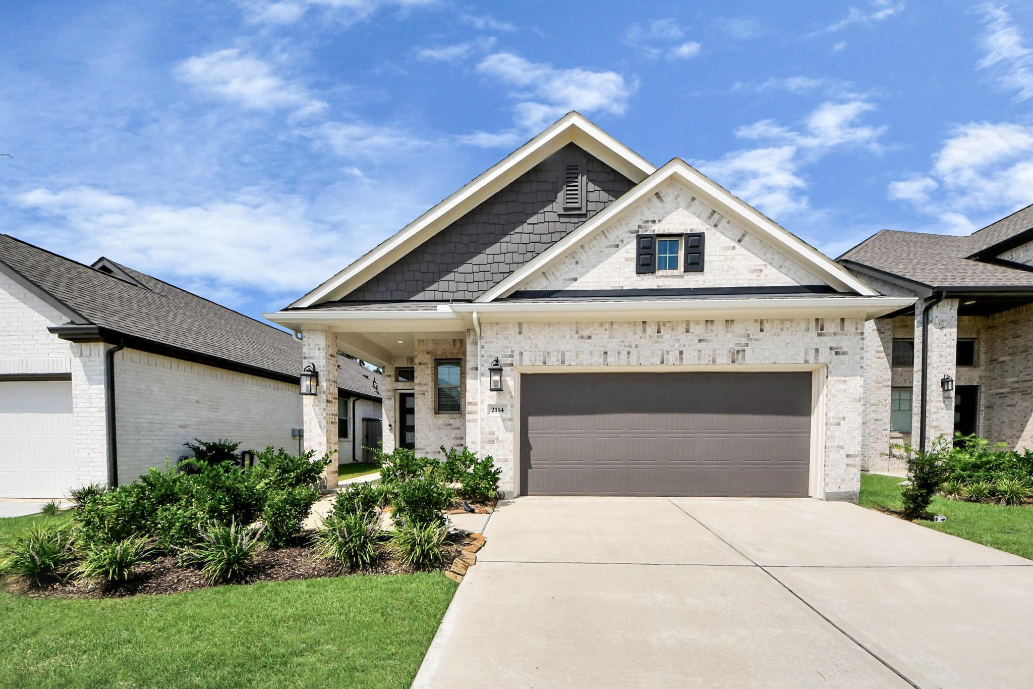2114 Garden Arbor Lane