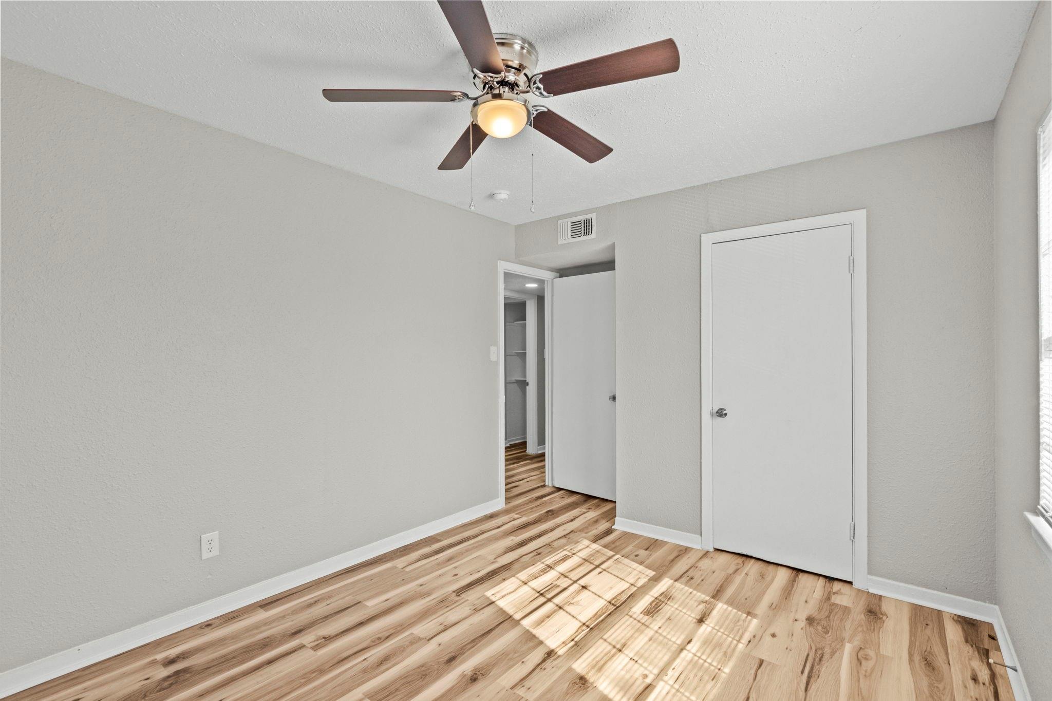 1927 Avenue M 1/2 10