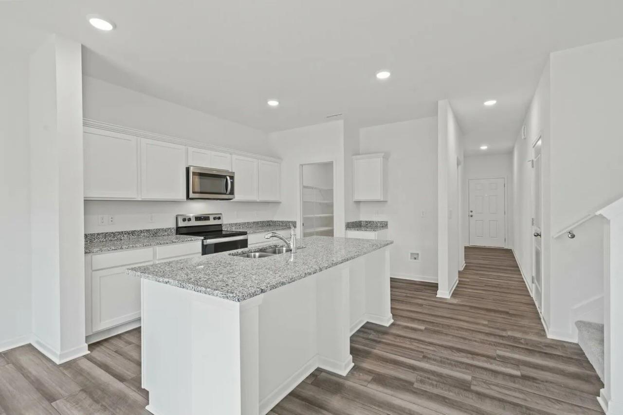 3702 Kennedy Clover Court