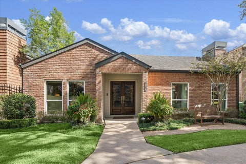 Photo of 2626 Glen Haven Boulevard, Houston, TX 77025 (MLS # 18141225)